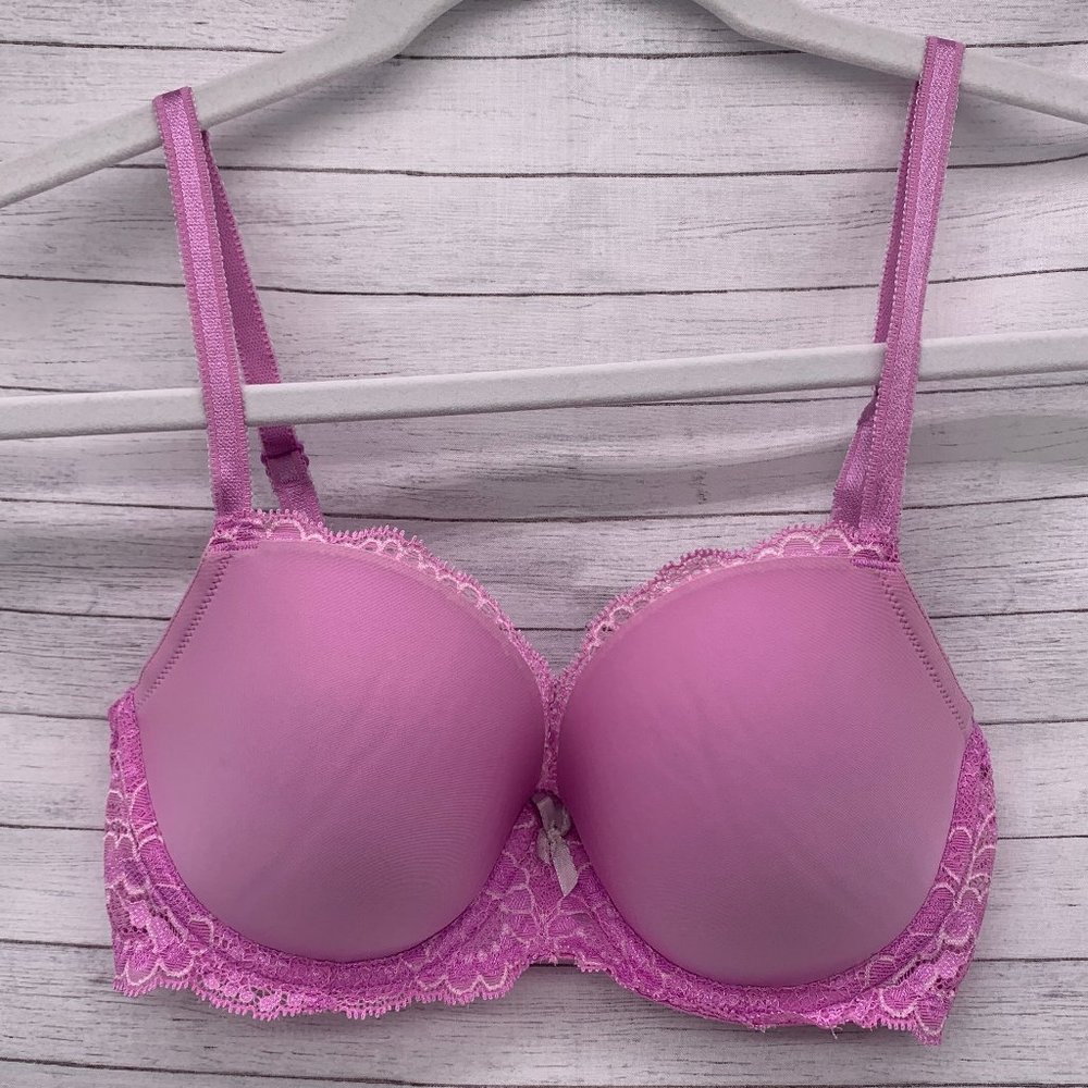 Victoria's Secret Women Dream Angels Lined Demi Bra Size 32D Purple Floral Lace